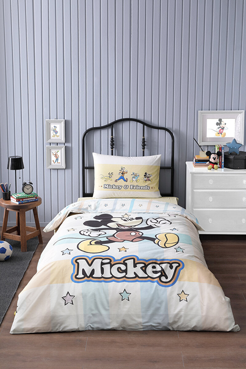 ÖZDILEK MICKEY MOUSE STAR  Disney Parure de lit renforcé enfant 1 personne ÖZDILEK MICKEY MOUSE STAR Tek kişilik Disney lisanslı çocuk ranforce nevresim takımı ÖZDILEK MICKEY MOUSE STAR Disney Kinderbettwäschegarnitur 1 Person 